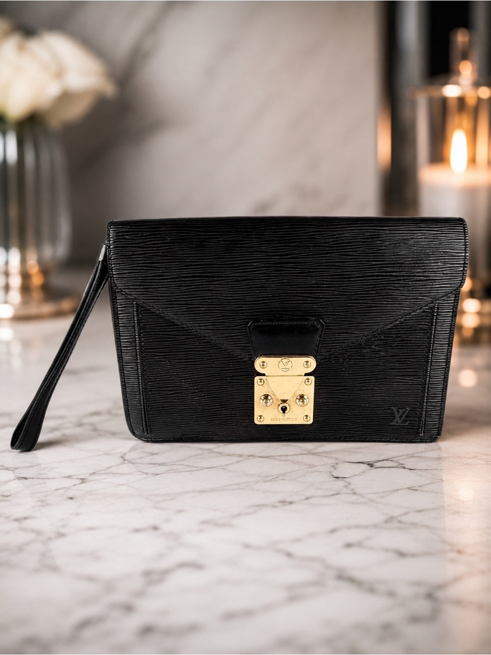 Louis Vuitton Pochette Sellier Dragonne Clutch Black Epi Leather | Gold Hardware